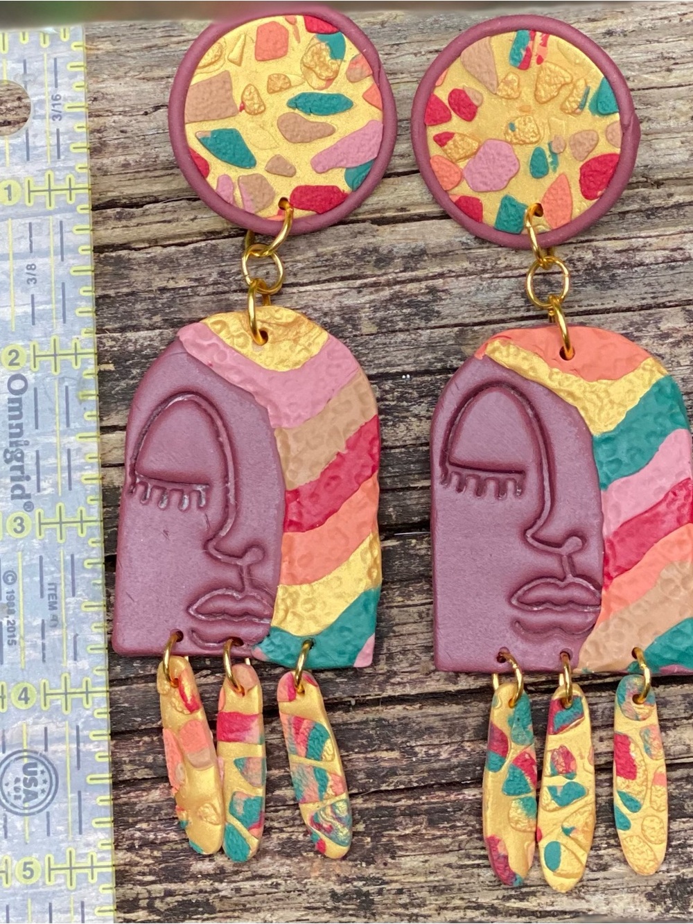 Abstract Face Dangle Earrings in Mauve & Multicolor - Women Jewelry